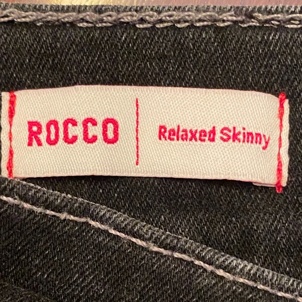 Men’s True Religion - Picture 7 of 9